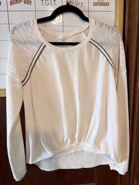 Maurices Cream Raglan Sweatshirt with Gray Contrast Trim